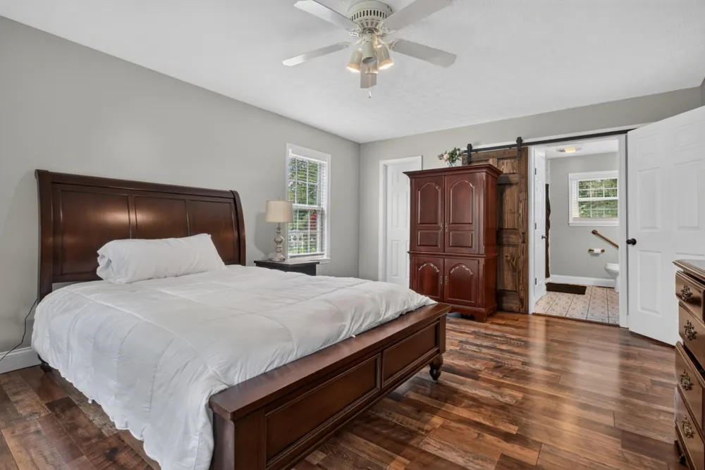 258 Oak Place Dr Smithville, TN 37166