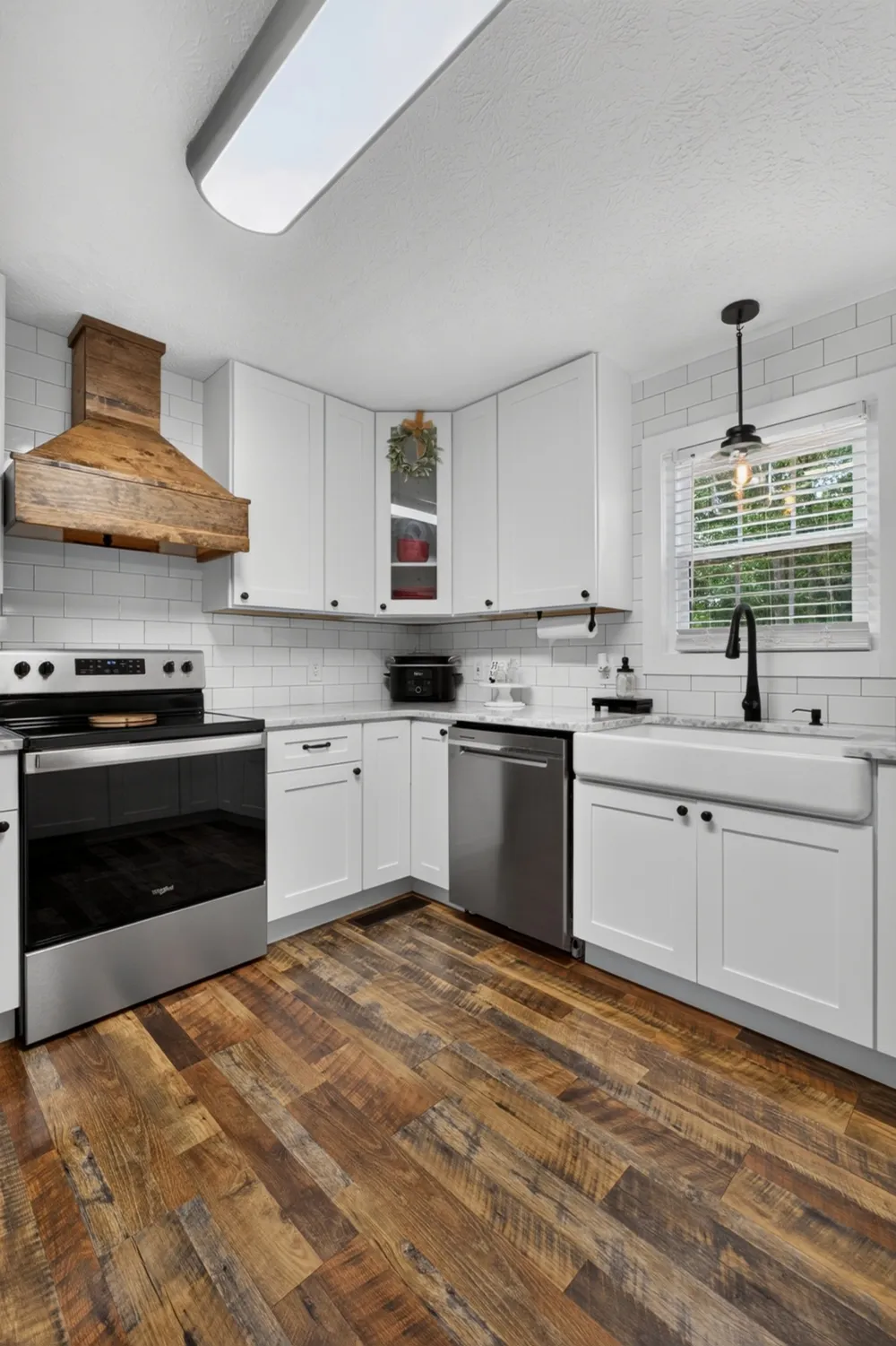 258 Oak Place Dr Smithville, TN 37166