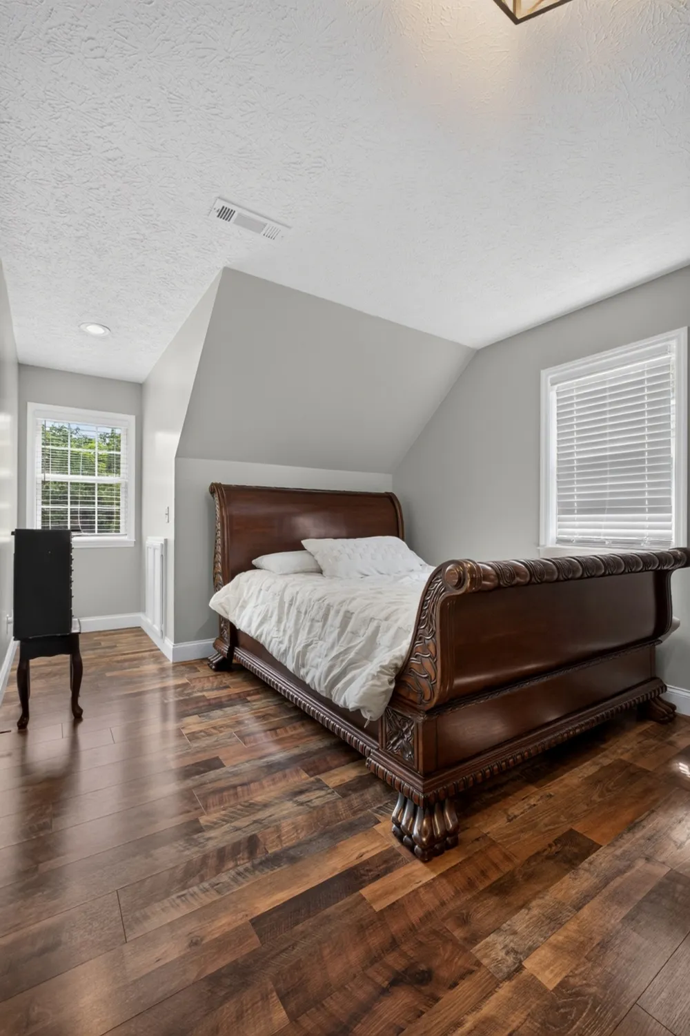 258 Oak Place Dr Smithville, TN 37166