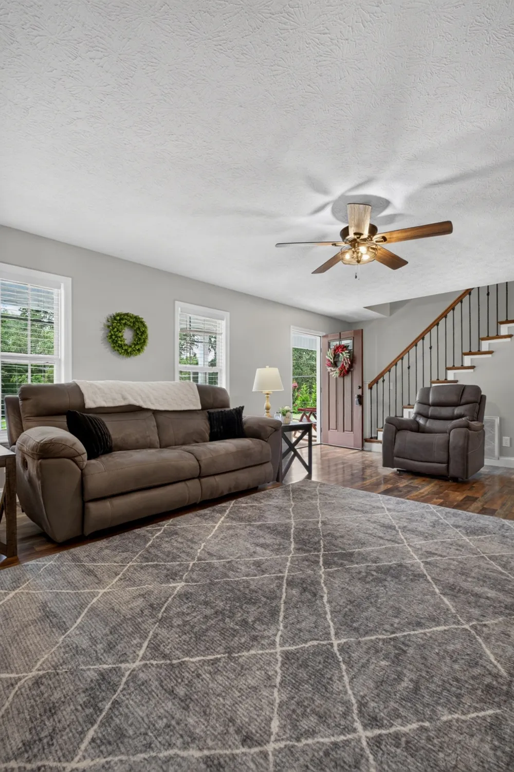 258 Oak Place Dr Smithville, TN 37166