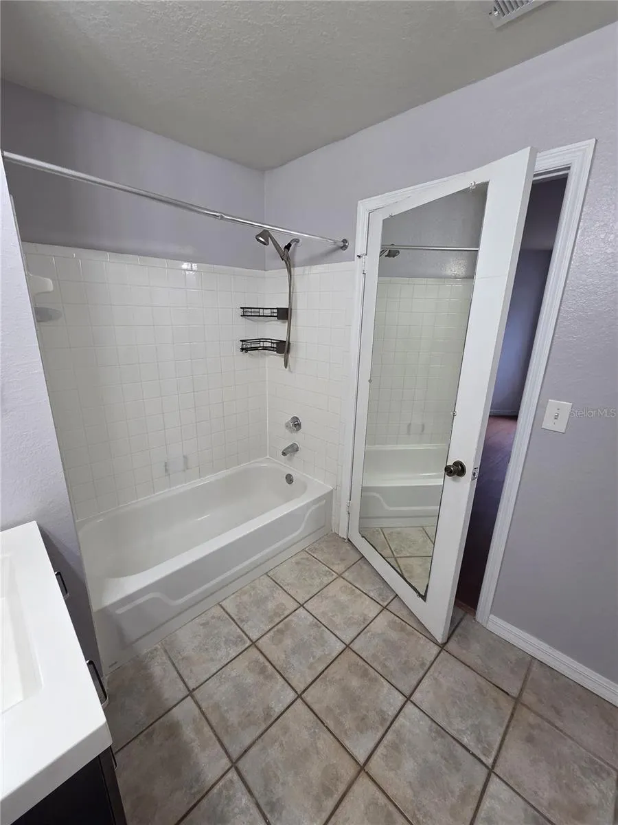 7605 PISSARRO DRIVE #13106 Orlando, FL 32819