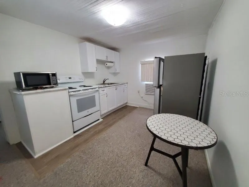 457 W MARION AVENUE #B Punta Gorda, FL 33950