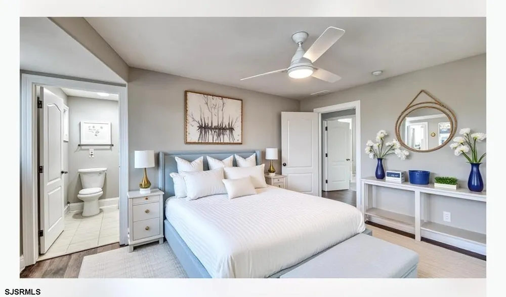 8 Neptune Dr Somers Point, NJ 08244