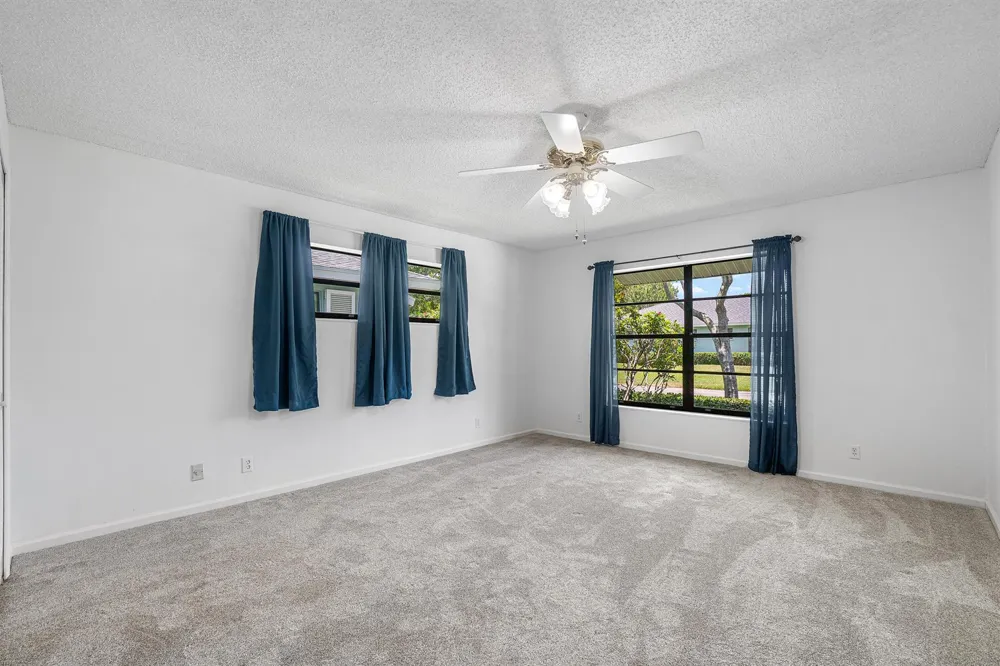 9945 PAPAYA TREE TRAIL #B Boynton Beach, FL 33436