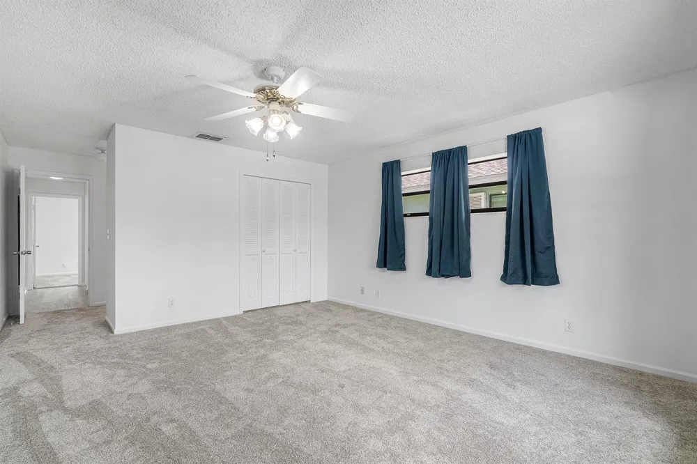 9945 PAPAYA TREE TRAIL #B Boynton Beach, FL 33436