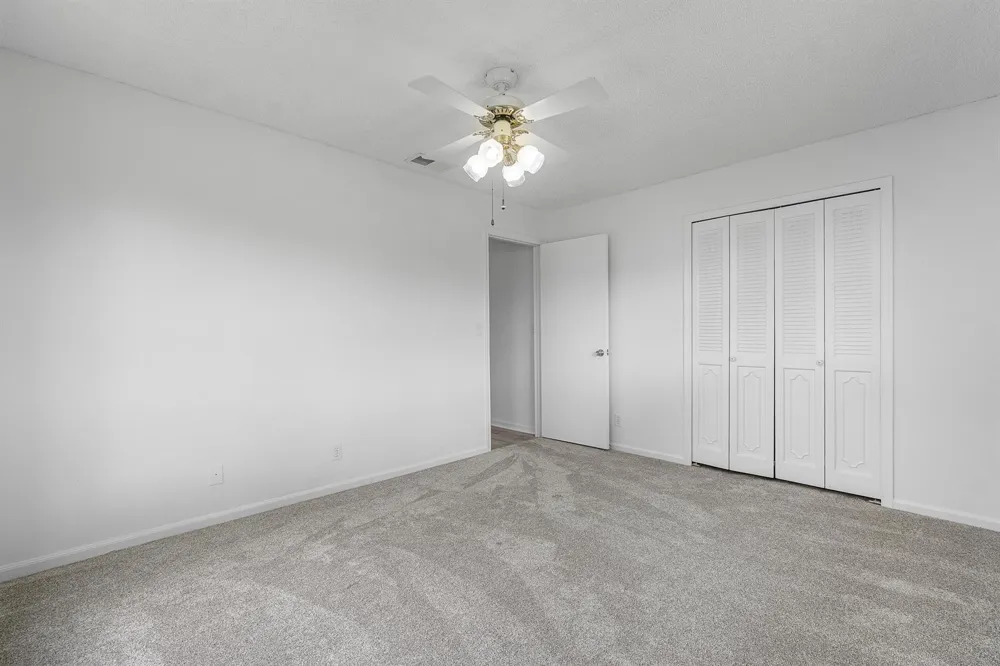 9945 PAPAYA TREE TRAIL #B Boynton Beach, FL 33436
