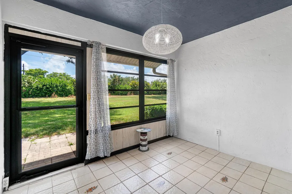 9945 PAPAYA TREE TRAIL #B Boynton Beach, FL 33436