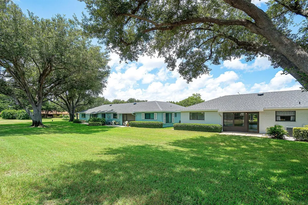 9945 PAPAYA TREE TRAIL #B Boynton Beach, FL 33436