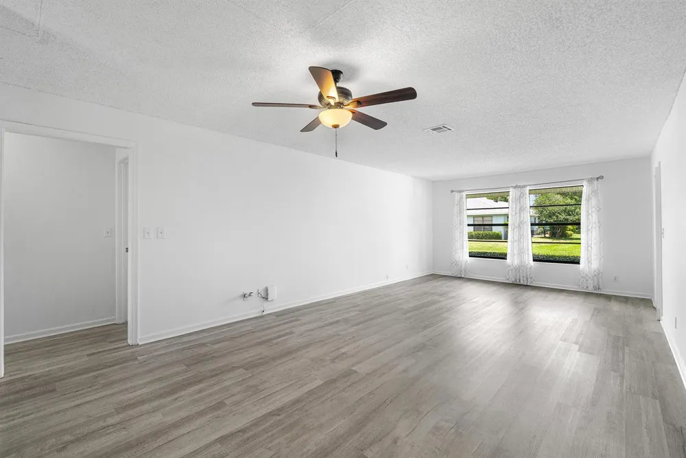 9945 PAPAYA TREE TRAIL #B Boynton Beach, FL 33436