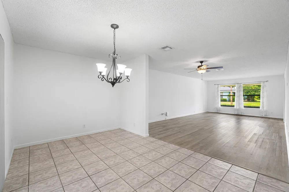 9945 PAPAYA TREE TRAIL #B Boynton Beach, FL 33436