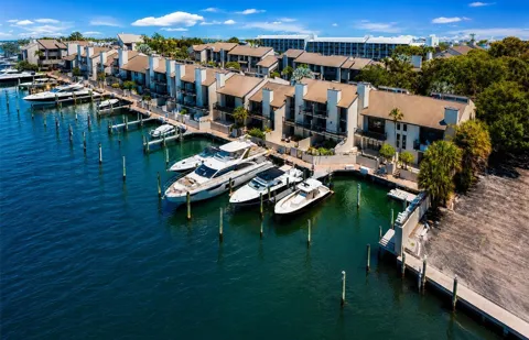 35 PORT SIDE DRIVE #35B
