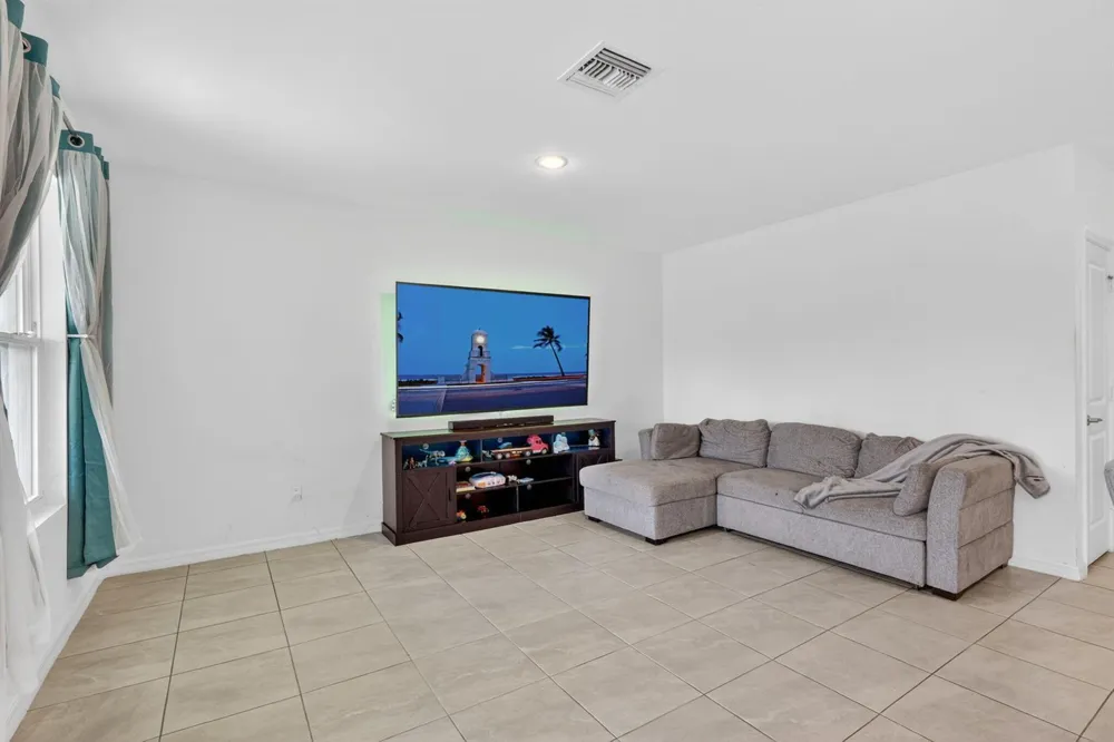 4954 Armina Place Fort Pierce, FL 34951