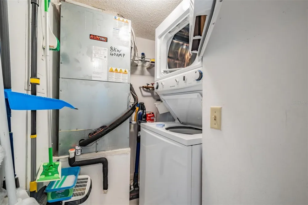 6294 BAHIA DEL MAR CIRCLE #107 St Petersburg, FL 33715