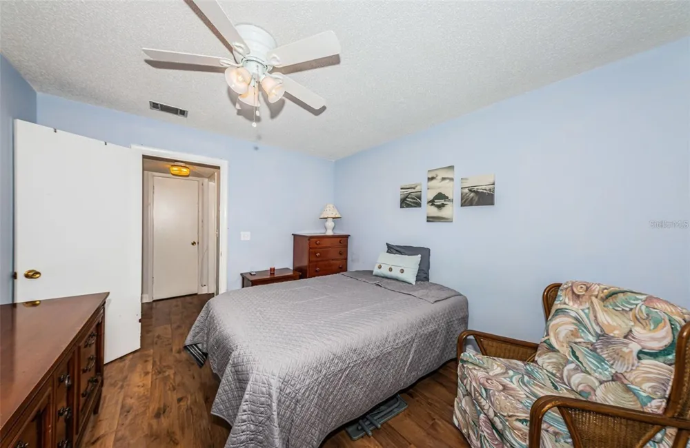 5217 81ST STREET #11 St Petersburg, FL 33709