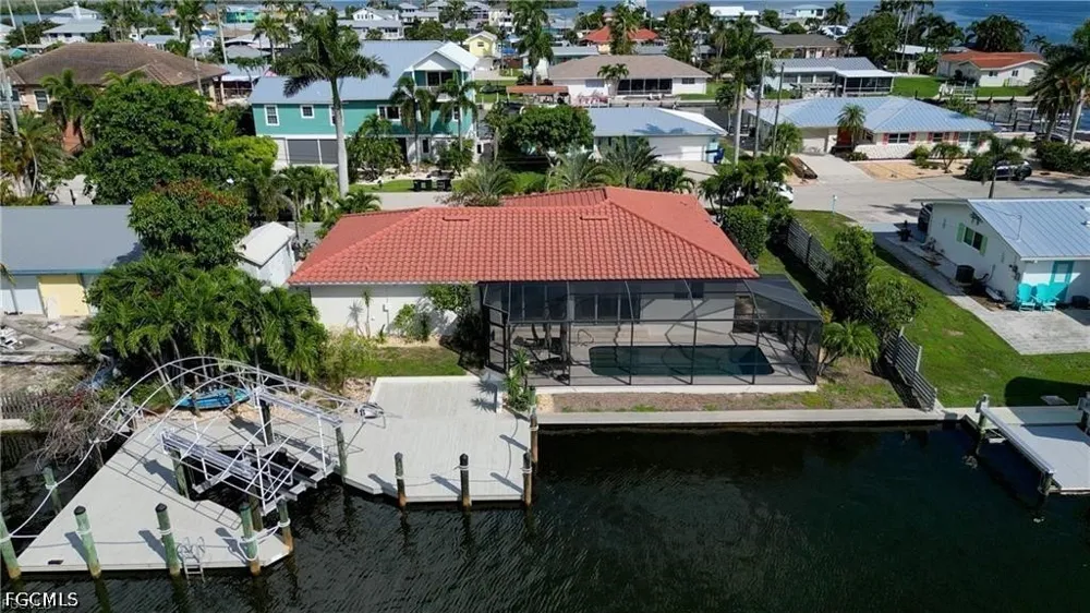 Bruce Street Matlacha, FL 33993