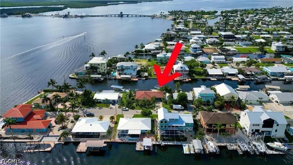 Bruce Street Matlacha, FL 33993