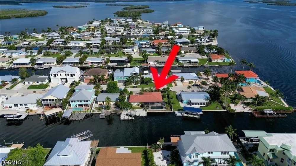 Bruce Street Matlacha, FL 33993