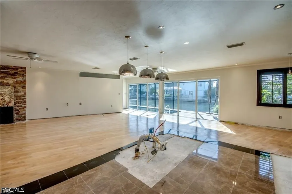 Bruce Street Matlacha, FL 33993
