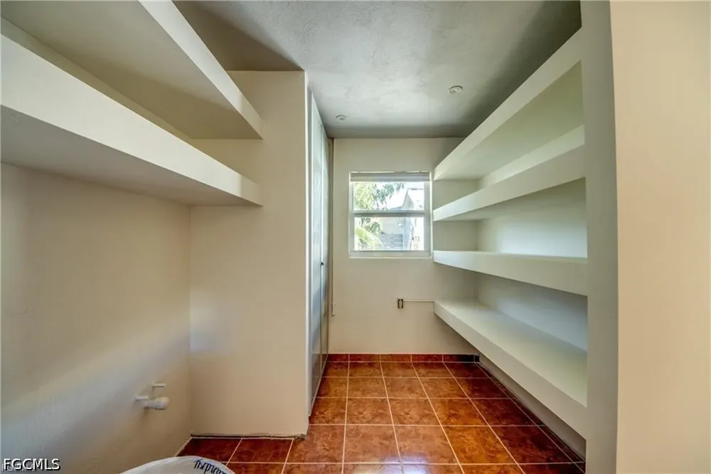 Bruce Street Matlacha, FL 33993