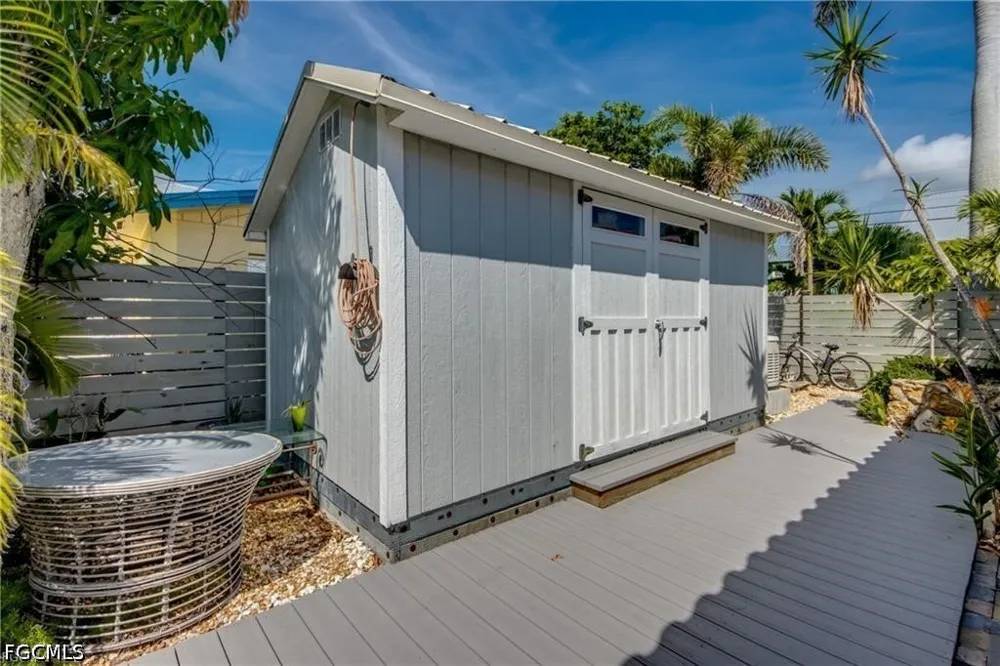 Bruce Street Matlacha, FL 33993