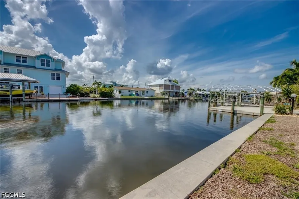 Bruce Street Matlacha, FL 33993