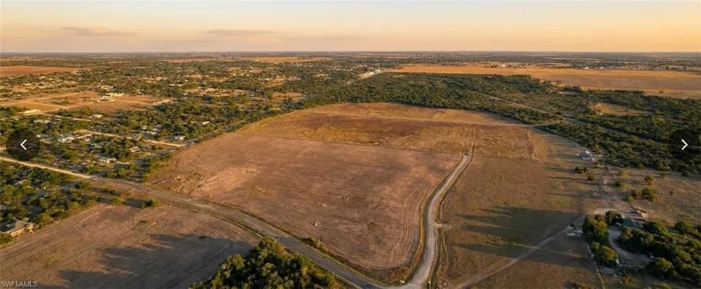 SE 136th Terrace Morriston, FL 32668