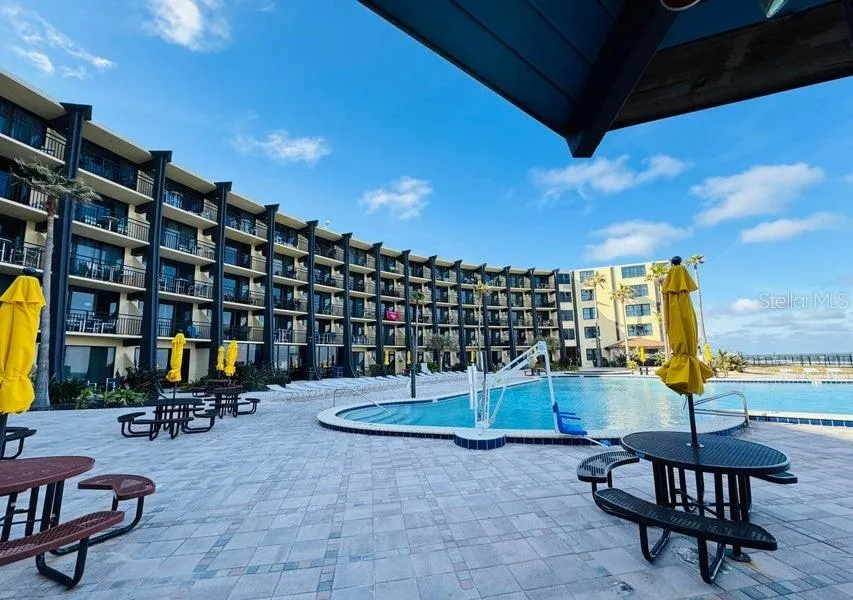 2301 S ATLANTIC AVENUE #303 Daytona Beach Shores, FL 32118