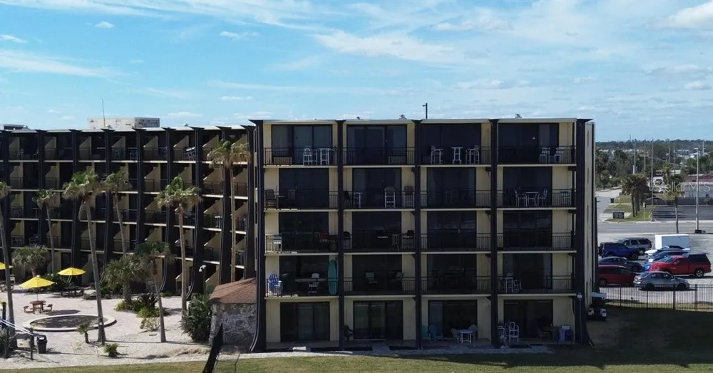 2301 S ATLANTIC AVENUE #303 Daytona Beach Shores, FL 32118