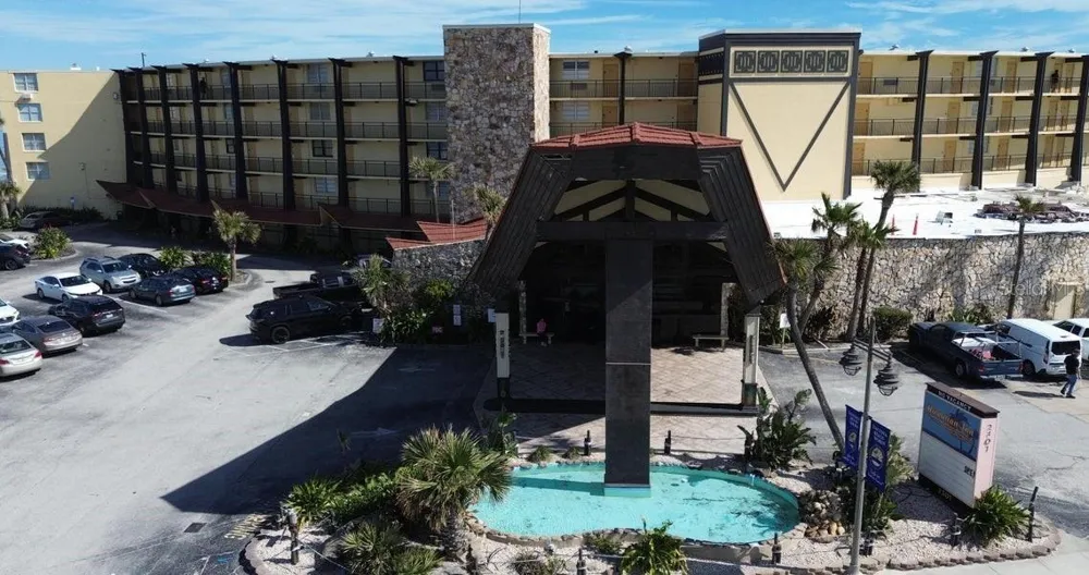 2301 S ATLANTIC AVENUE #303 Daytona Beach Shores, FL 32118