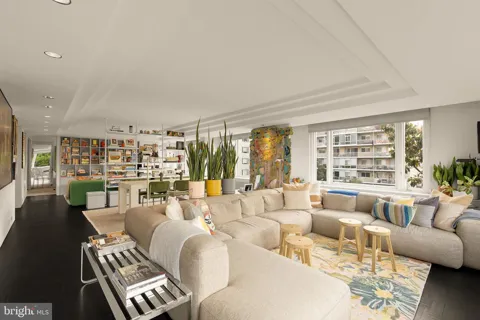 2475 VIRGINIA AVENUE NW #621
