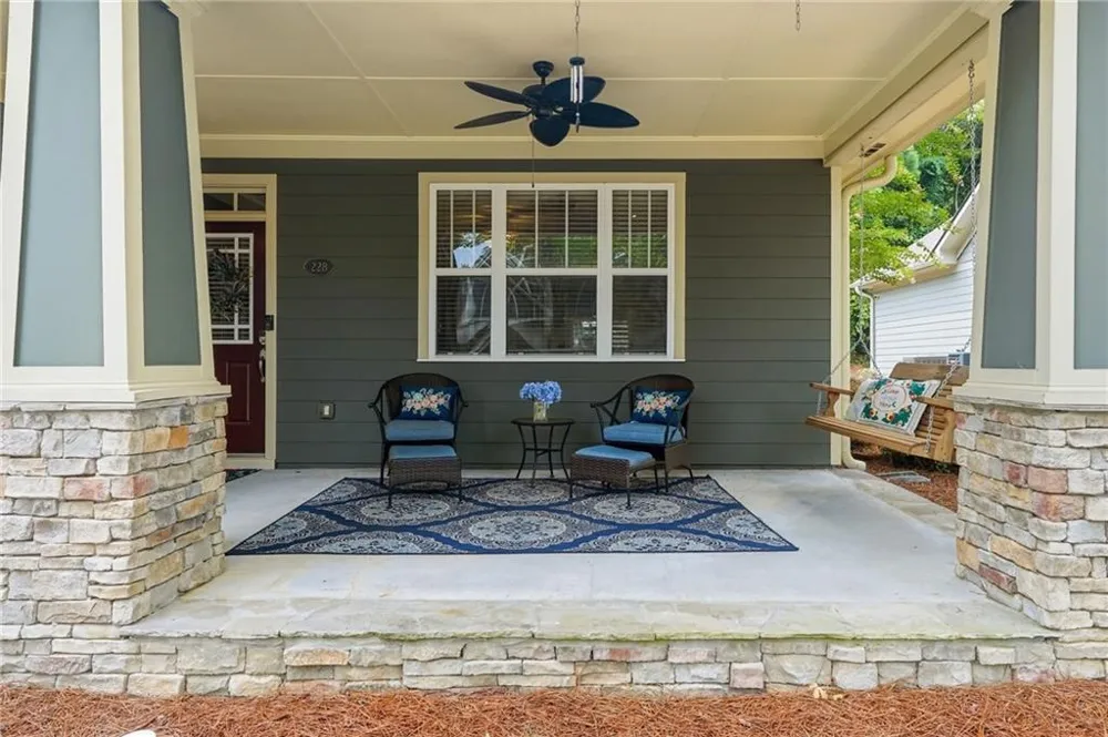 228 Mission Oak Drive Grayson, GA 30017