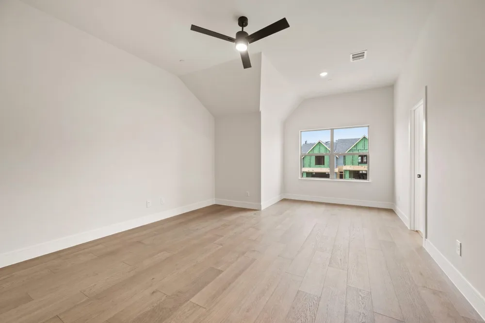 1340 Cherry Hills Lane Irving, TX 75038