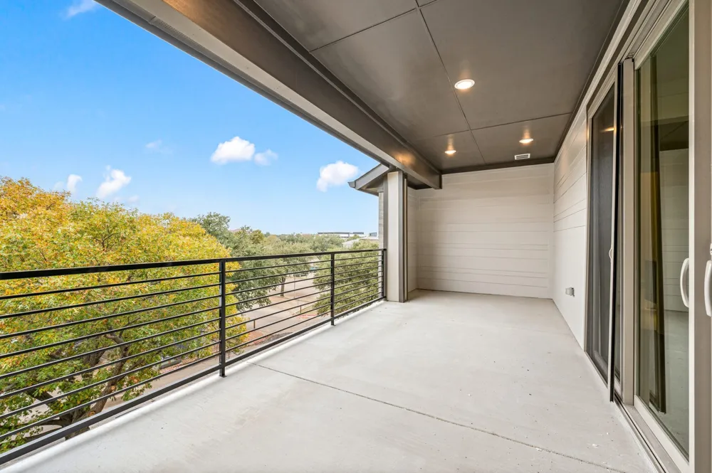 1340 Cherry Hills Lane Irving, TX 75038