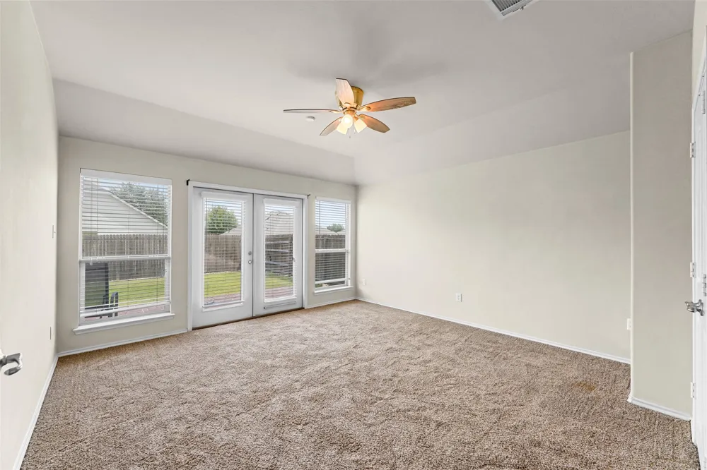 2023 Sterling Gate Drive Heartland, TX 75126