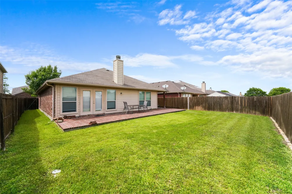 2023 Sterling Gate Drive Heartland, TX 75126