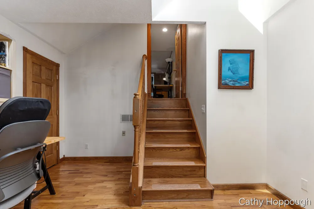 8687 River Run Trail Greenville, MI 48838