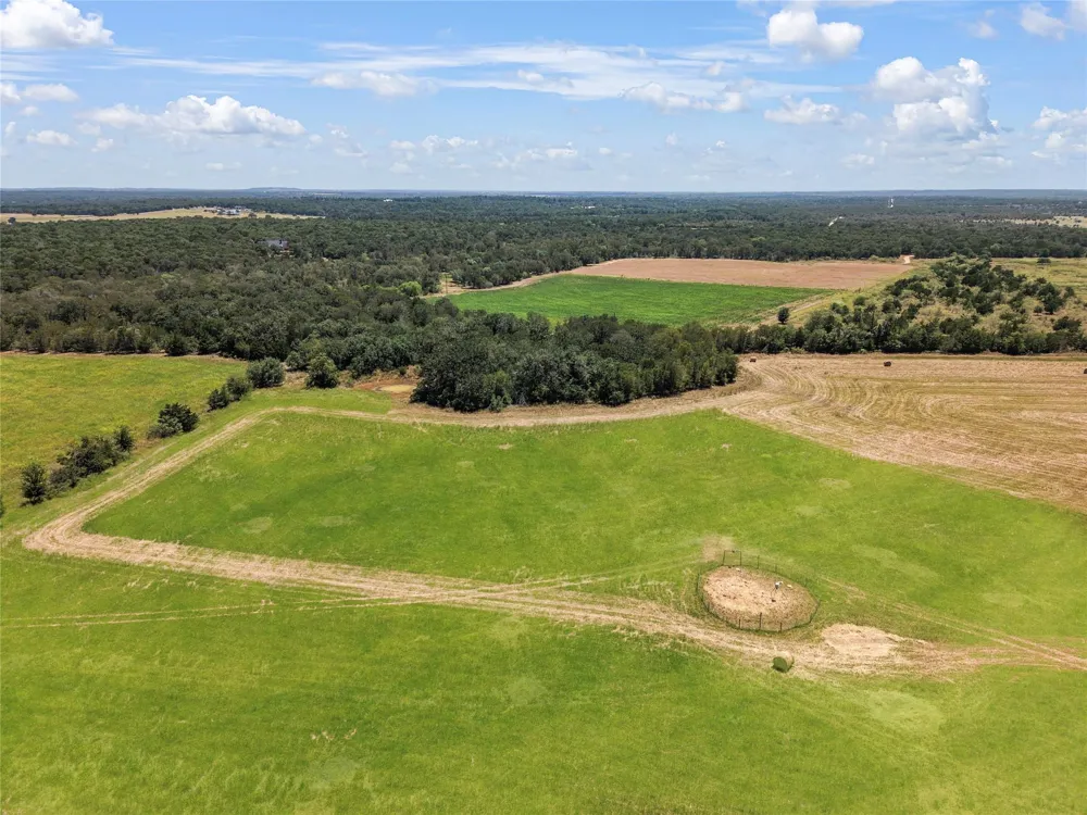 205 Saint Delight Road Paige, TX 78659