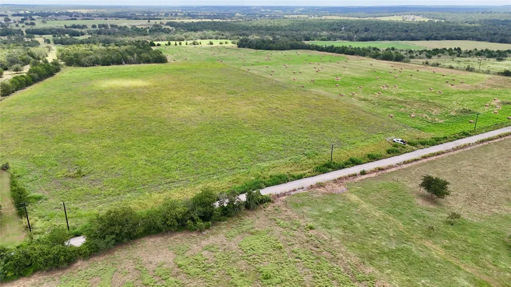 205 Saint Delight Road Paige, TX 78659