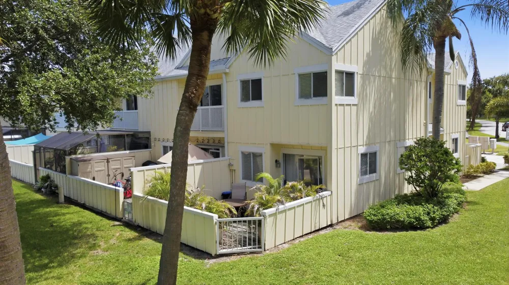 6263 RIVERWALK LANE #1 Jupiter, FL 33458