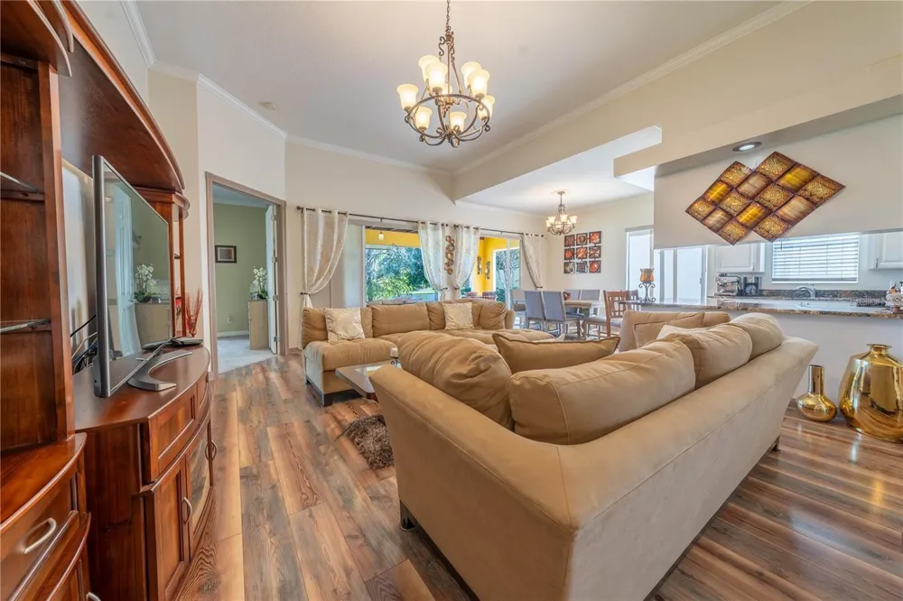 11731 EAGLE RAY LANE Orlando, FL 32827