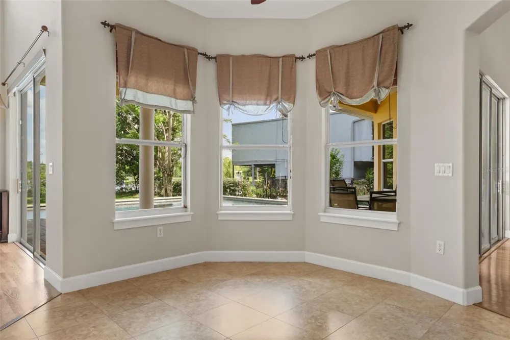 5554 PALM LAKE CIRCLE Orlando, FL 32819
