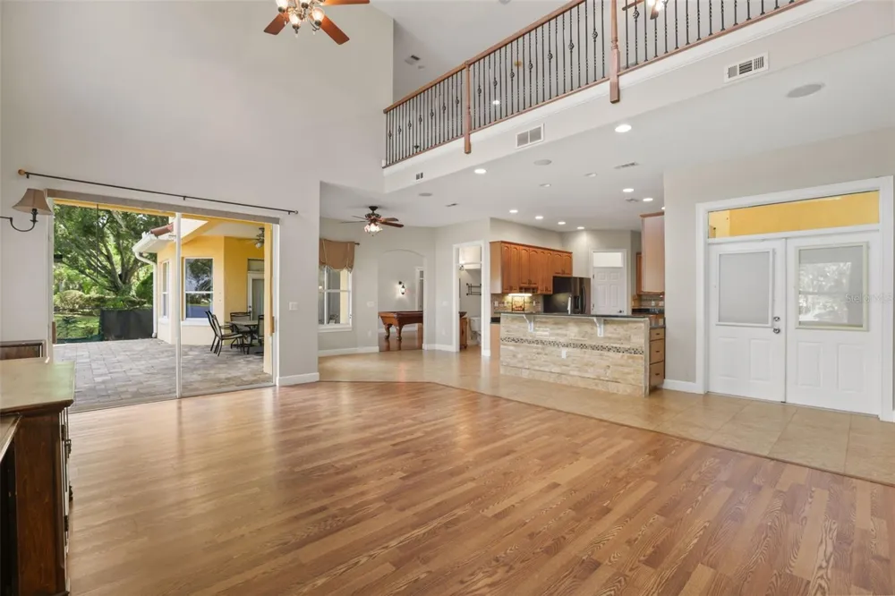 5554 PALM LAKE CIRCLE Orlando, FL 32819
