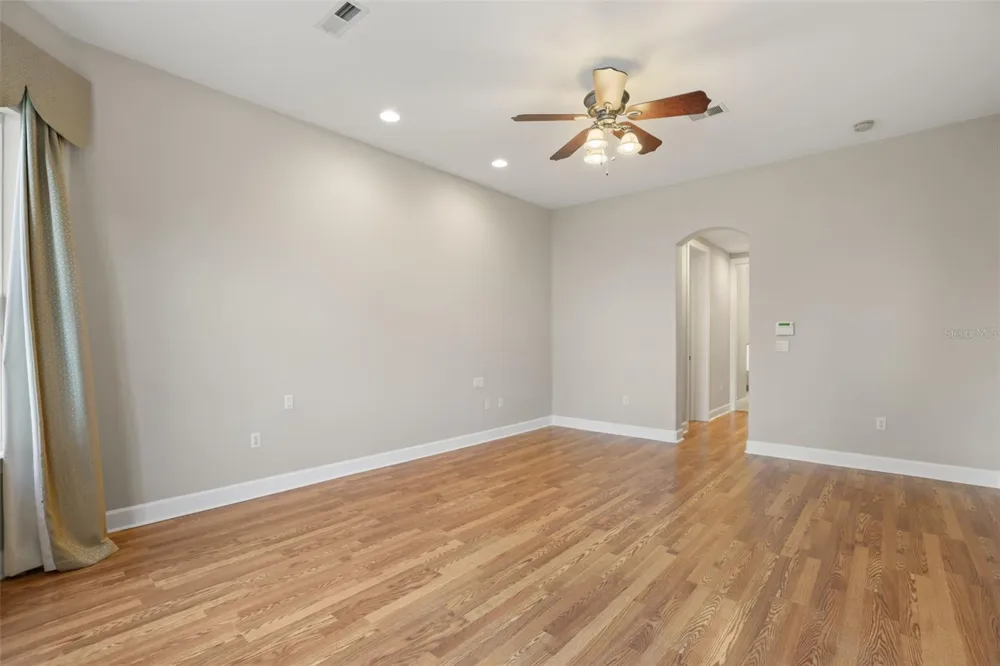 5554 PALM LAKE CIRCLE Orlando, FL 32819