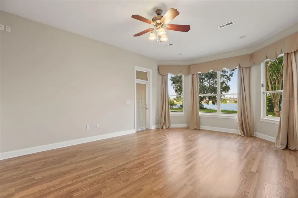 5554 PALM LAKE CIRCLE Orlando, FL 32819