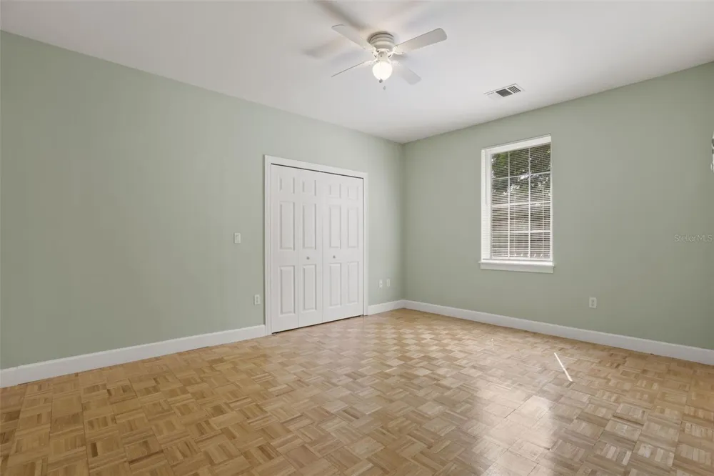 5554 PALM LAKE CIRCLE Orlando, FL 32819