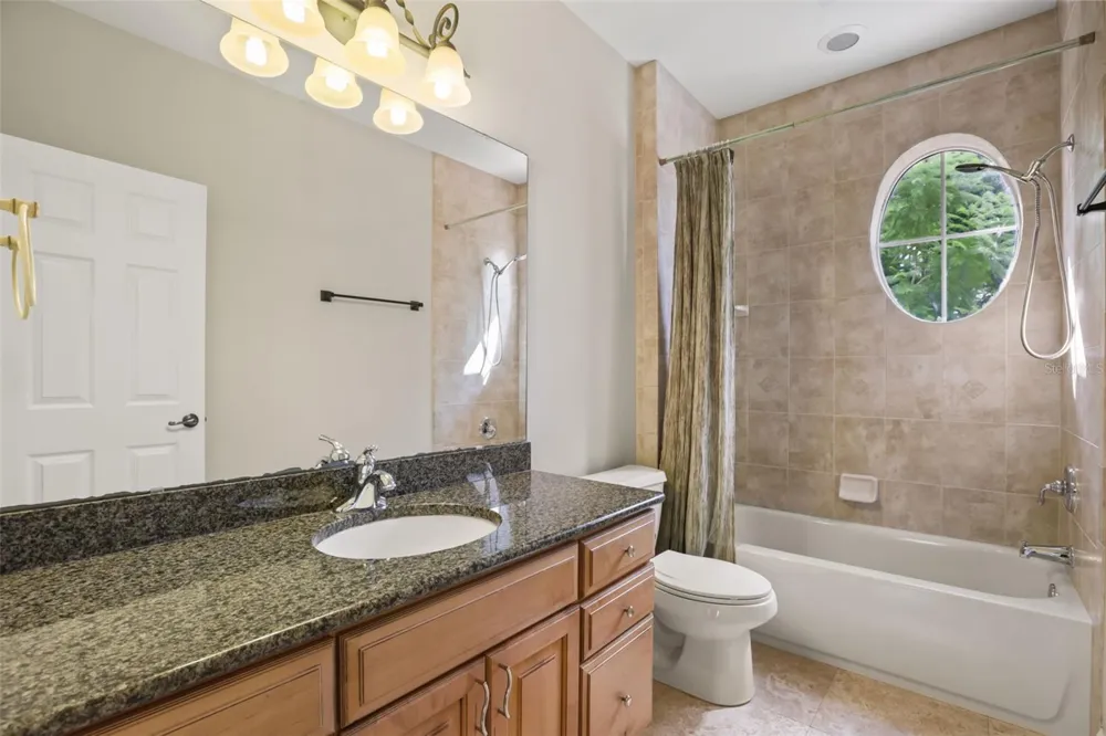 5554 PALM LAKE CIRCLE Orlando, FL 32819