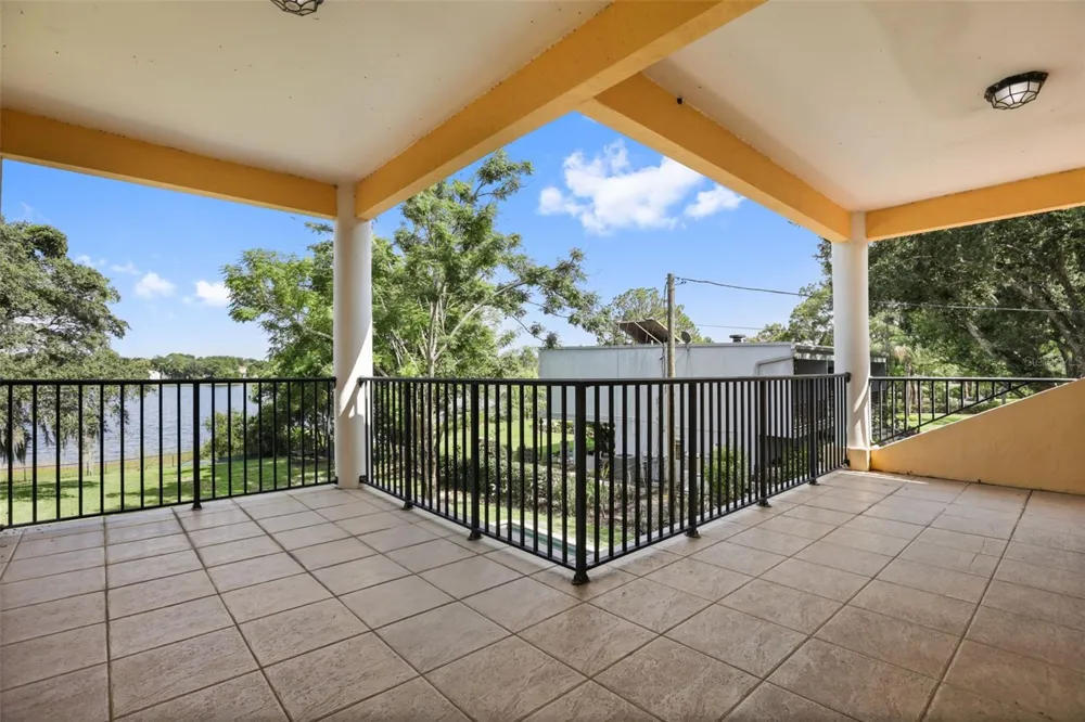 5554 PALM LAKE CIRCLE Orlando, FL 32819