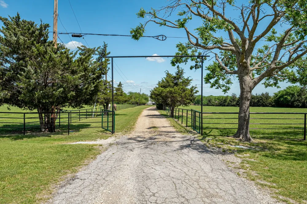 14392 State Highway 78 Blue Ridge, TX 75424