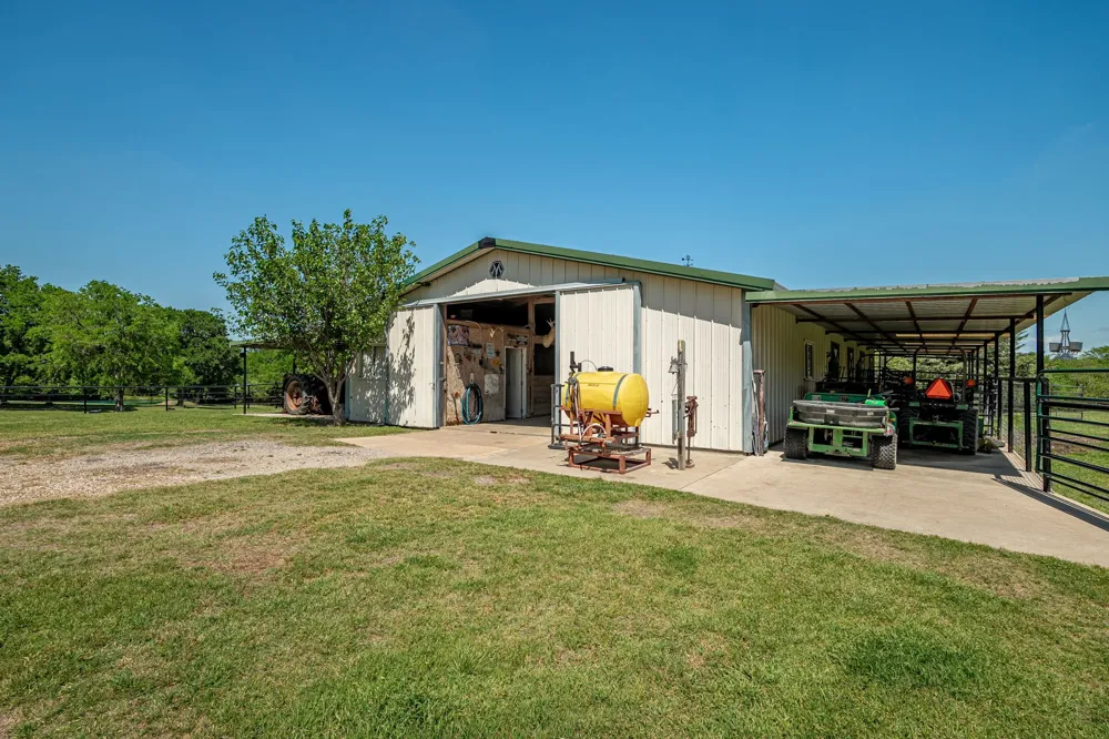 14392 State Highway 78 Blue Ridge, TX 75424