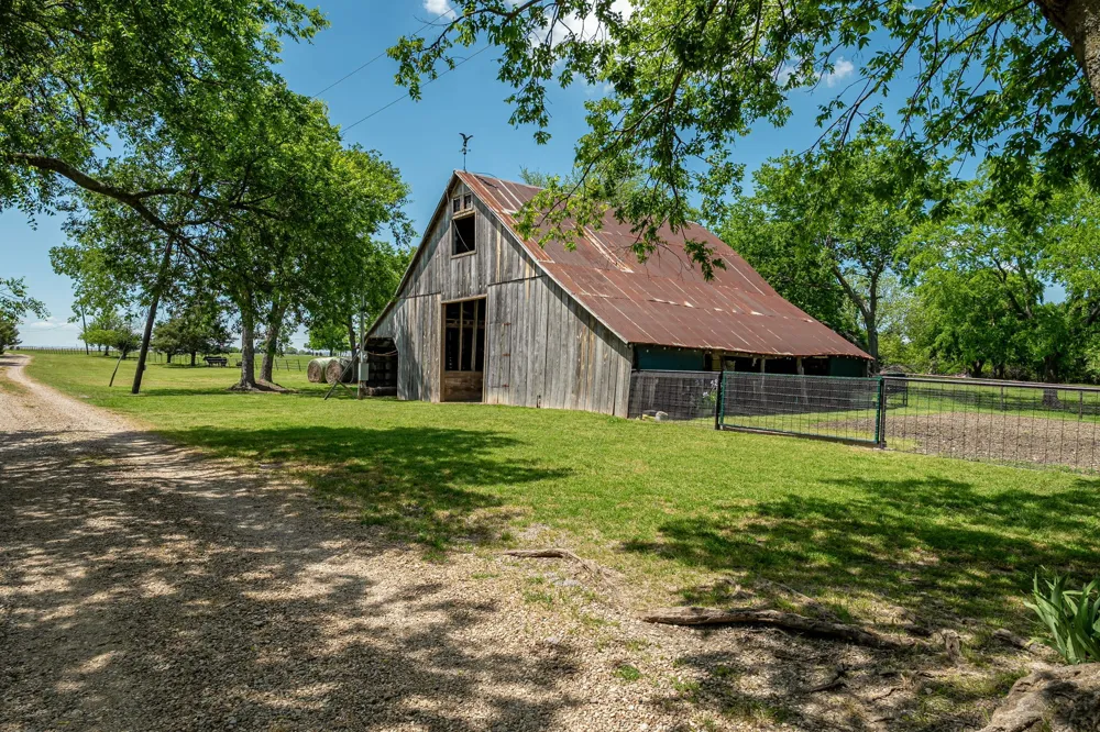 14392 State Highway 78 Blue Ridge, TX 75424